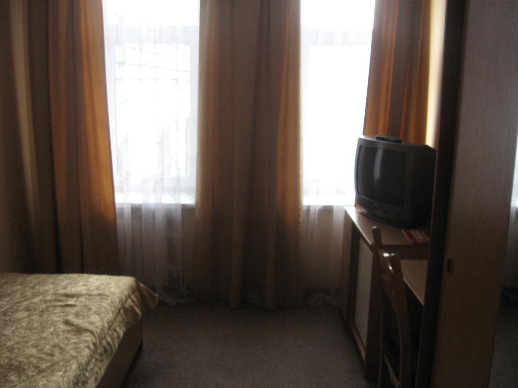 Sozh Hotel Gomel Quarto foto